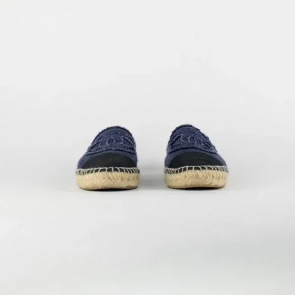 Chanel Denim CC Espadrilles - Picture 3 of 10